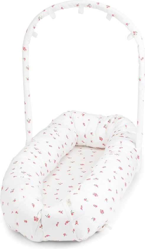 Konges Slöjd Konges Slojd - Babynestje Met Babygym - Bonderose Big 1 Konges Slöjd Konges Slojd - Babynestje Met Babygym - Bonderose Big