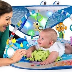 Bright Starts Mr. Ray Ocean Lights Activity Gym -babygyms Winkel 550x289