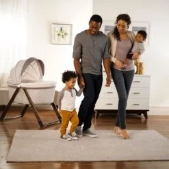 Bright Starts FoldAway Rocking Wood Bassinet - Carrington -babygyms Winkel 550x367 17