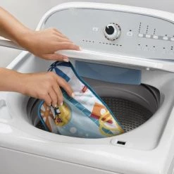 Fisher-Price - Speelmat Met Zwembadthema - Activiteitenmat -babygyms Winkel 550x444 1