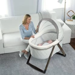 Bright Starts FoldAway Rocking Wood Bassinet - Carrington -babygyms Winkel 550x550 597