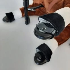 2iX - Rijdend Speelgoed Paard - Bruin - Pluche - Inline Skate Wielen - Hobbelpaard Voor Jongens En Meisjes 4 Tot 9 Jaar -babygyms Winkel 550x550 625