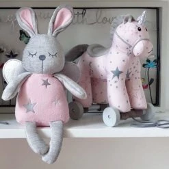 Little Bird Told Me - Celeste De Eenhoorn - Trekpaardje - Roze En Grijs 11 Little Bird Told Me - Celeste De Eenhoorn - Trekpaardje - Roze En Grijs -babygyms Winkel 550x659 3