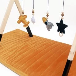 Skodie Babygym - Houten Baby Speelgoed - Handgemaakt - Speelboog - Duurzaam - Vanaf 0 Maanden -babygyms Winkel 550x824